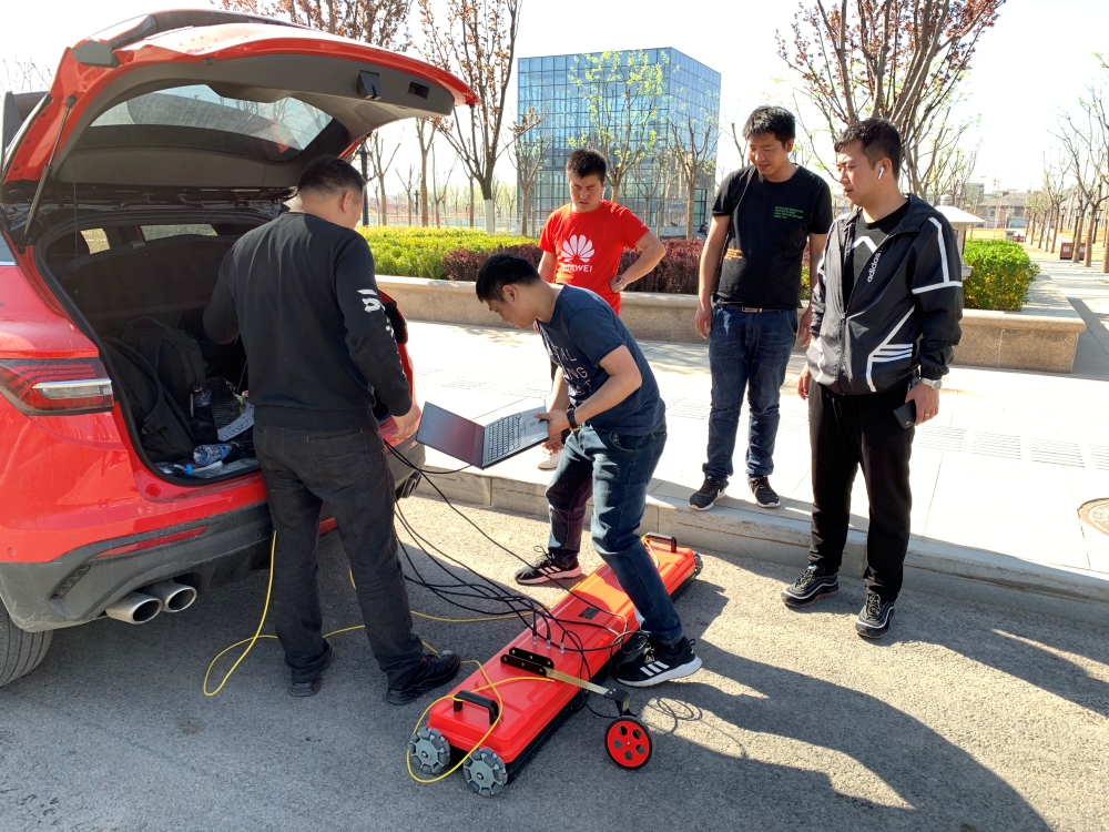 延安市(shì)政道(dào)路(lù)三維陣列雷達檢測